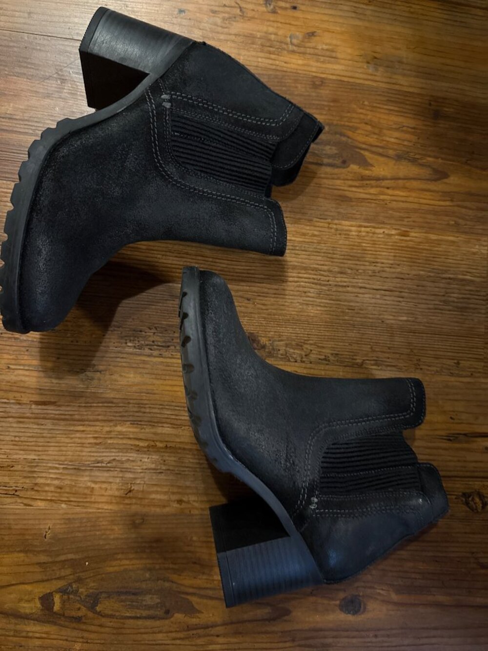 Clarks Leda Up women's black suede heeled ankle boots, size 8, brand new. - Picture 7 of 7